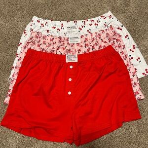 women’s sleep short/ boxer short set